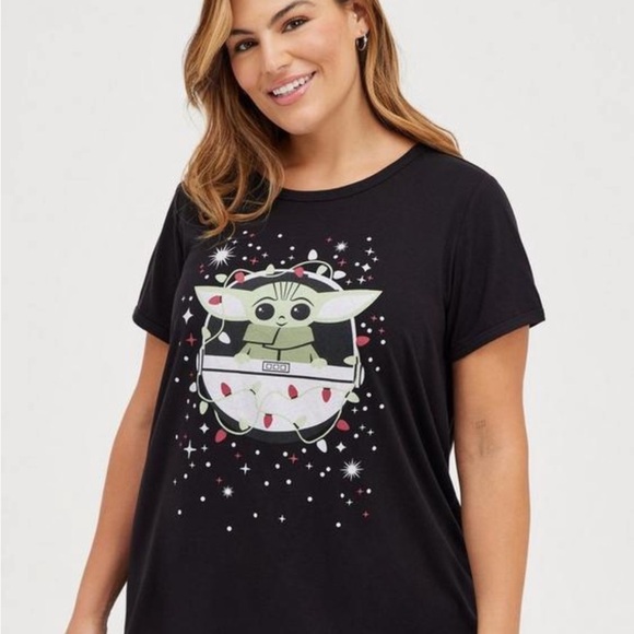 Star Wars Black T-Shirt with Baby Yoda Design - Picture 3 of 5